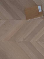 14x90x510 EUR Plank Chevron Invisible AB - Image 4