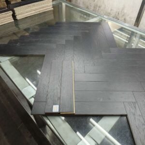 Parquet Chêne Builder's Line — Noir 90×600