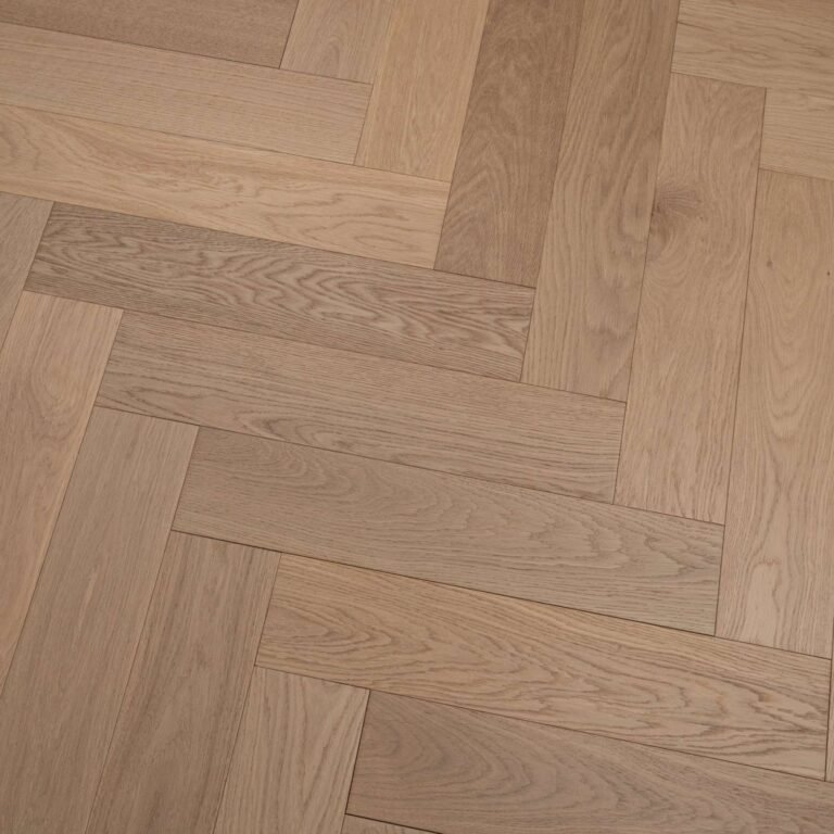 Parquet Rovere Modern Line — Finitura invisibile 125×600 · grade AB