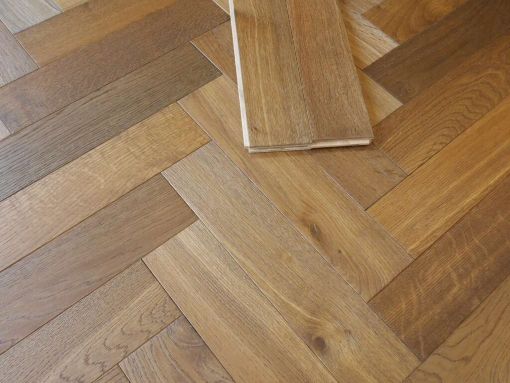 Eichenparkett Modern Line — Geräuchert UV-geölt 90×450