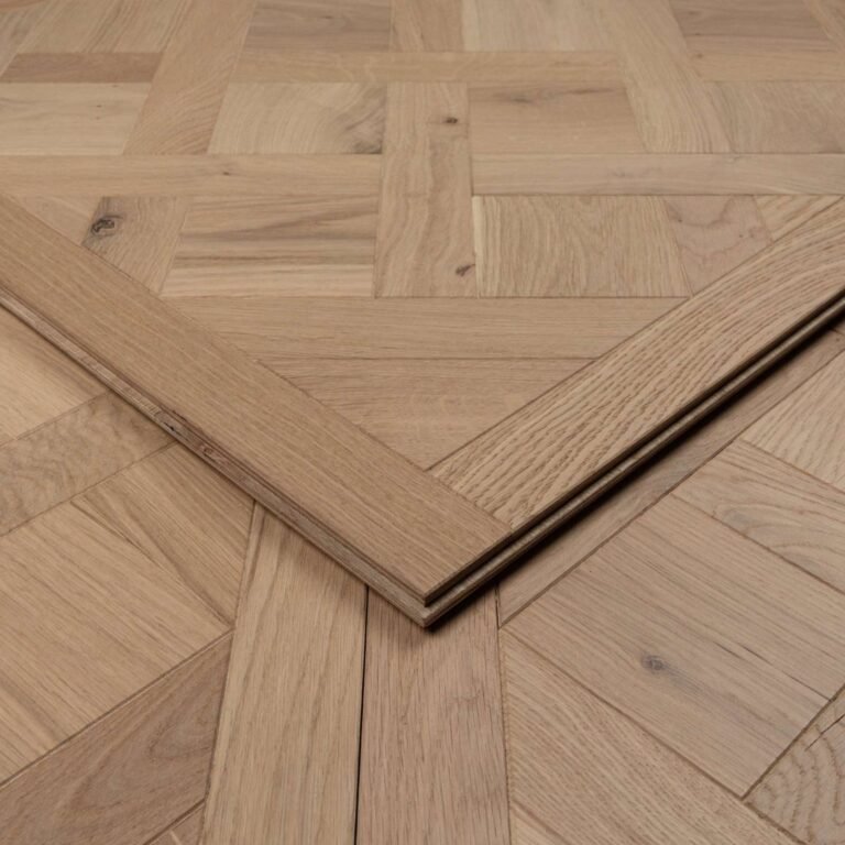Eichenparkett Premium Versailles — Gebürstet Invisible-Finish 800×800