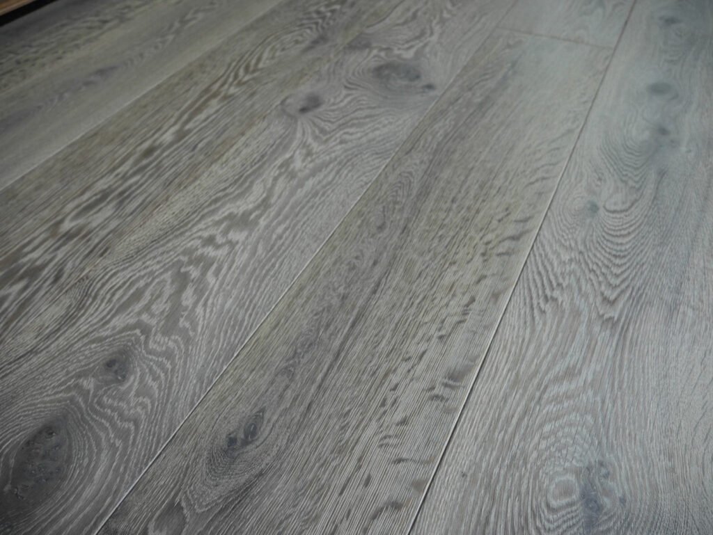 Parquet Chêne Heritage — Vieilli Antique 220×2200