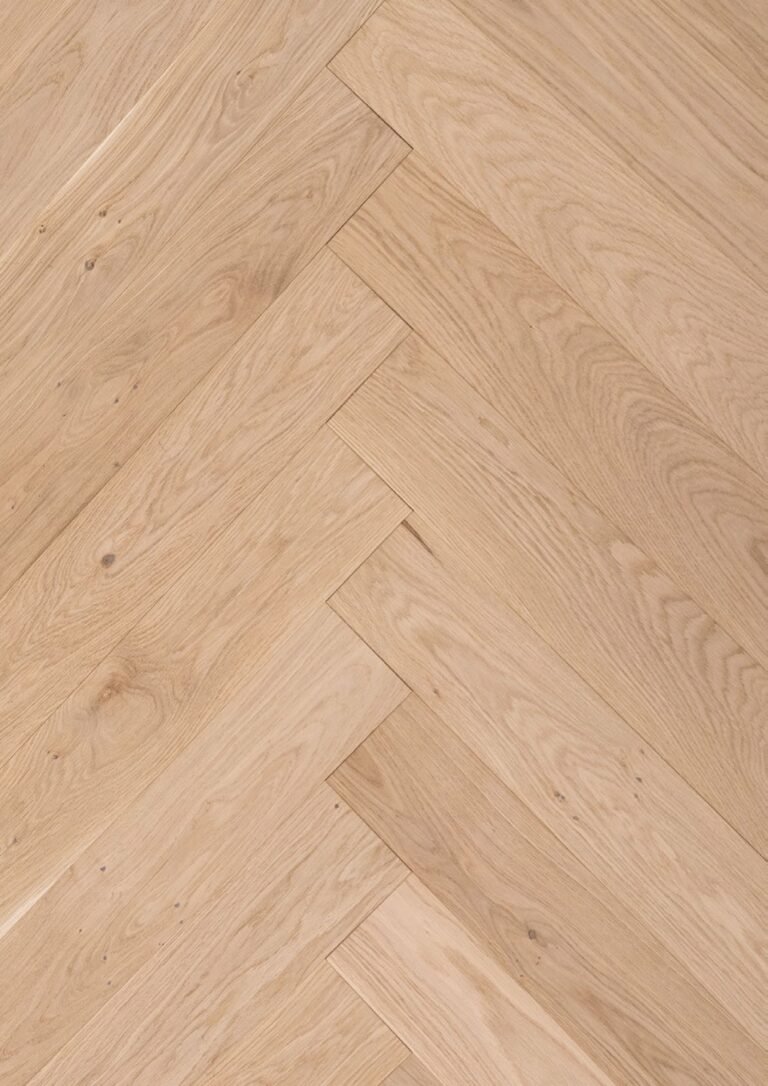 Parquet Rovere Signature — Classic Spina di pesce Verniciato Spazzolato 100×600