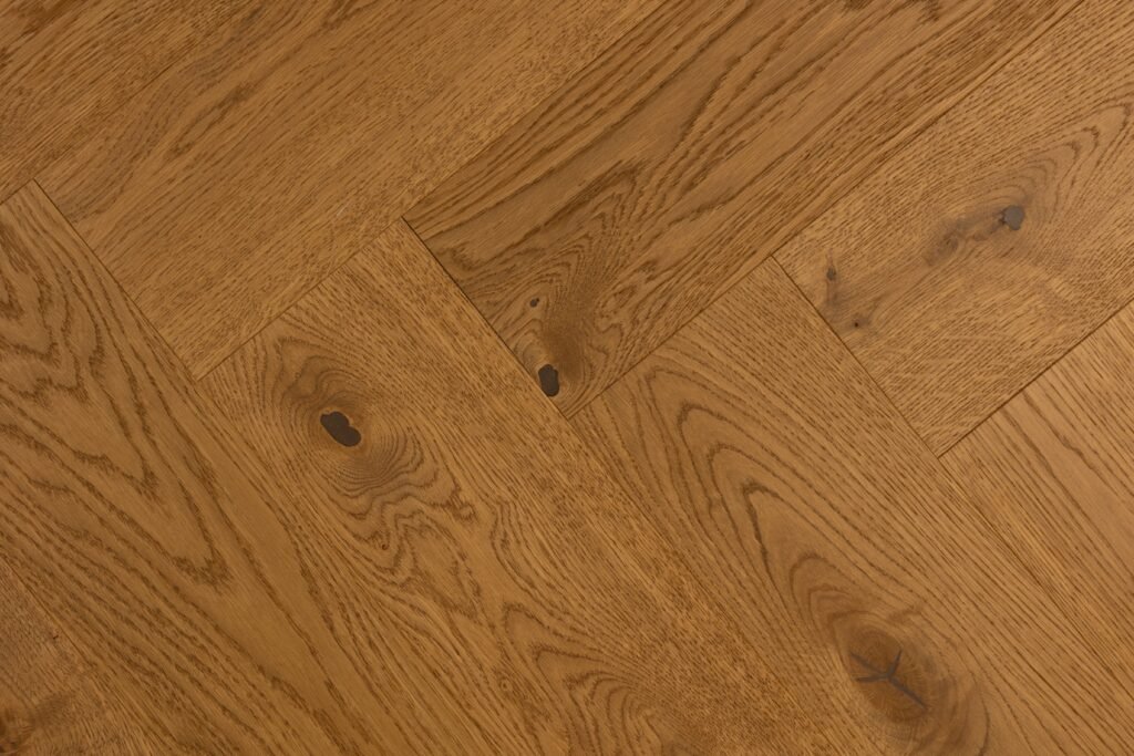 Parquet Chêne Nature Honey — Bâton rompu 120×600