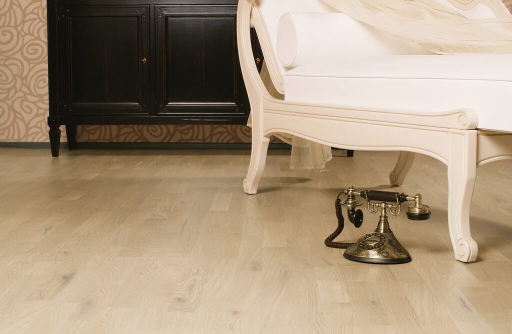 Parquet Chêne Natur — Cream verni mat 182×2190