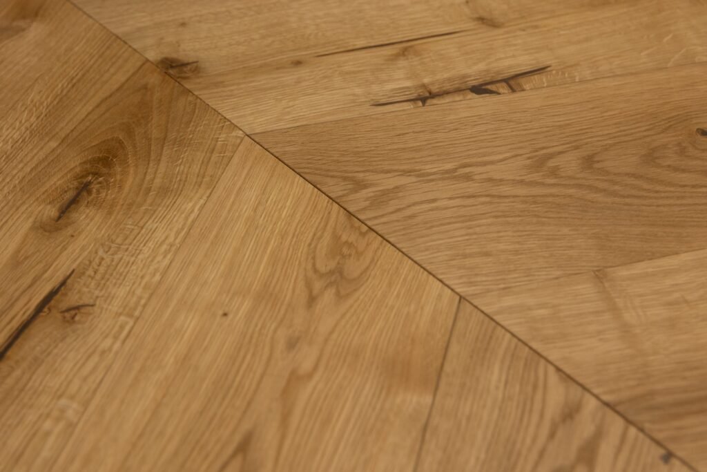 Parquet Chêne Rustic — Point de Hongrie 145×810