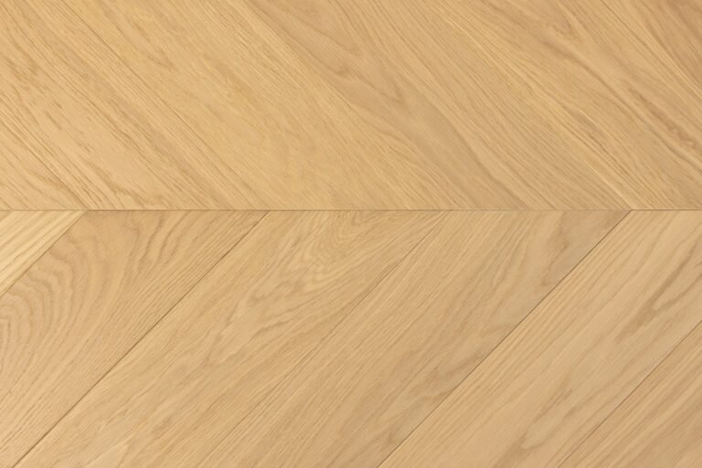 Oak Parquet Select Raw Wood — Chevron 120×600