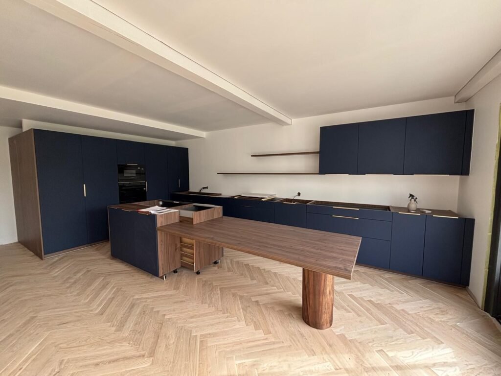 Massello 22x70x490 brut — bordeaux — photo 1